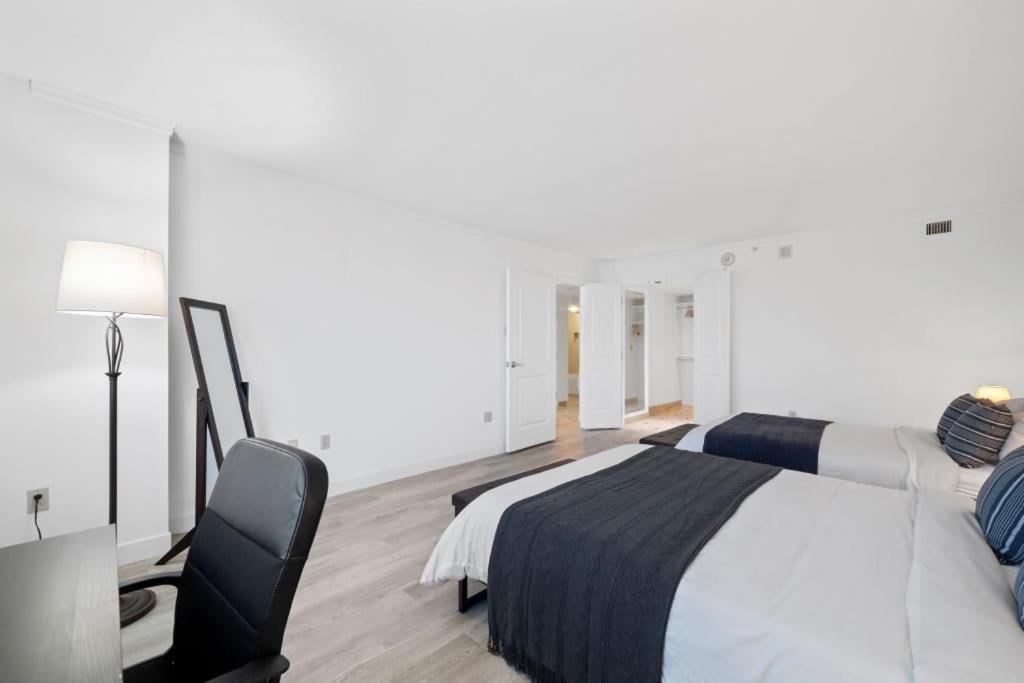 Apartment 2br On The Boardwalk With 3 Baths Cozysuites