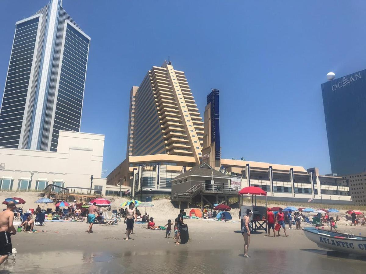 Apartment 2br On The Boardwalk With 3 Baths Cozysuites *